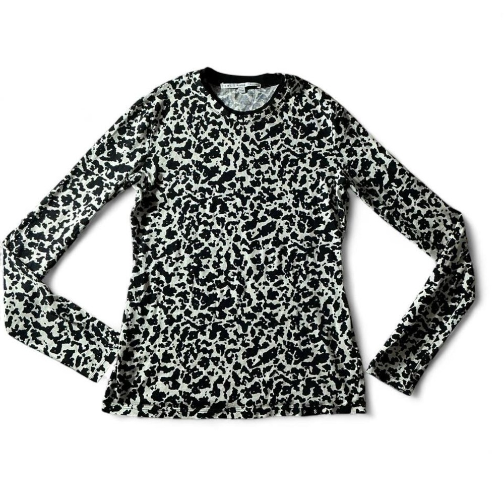 Animal Print Long Sleeve‎ Top, Fitted Black and White Patterned Shirt